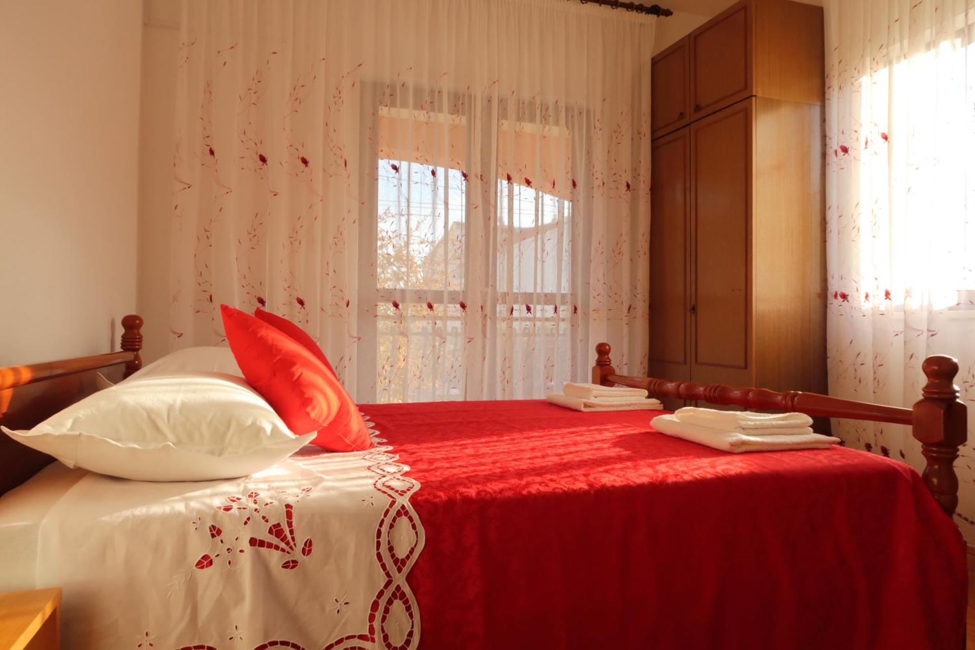 Apartments Ivanka Trogir Exterior photo